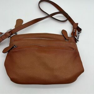 Heshe Tan Leather Crossbody Bag | Great Condition